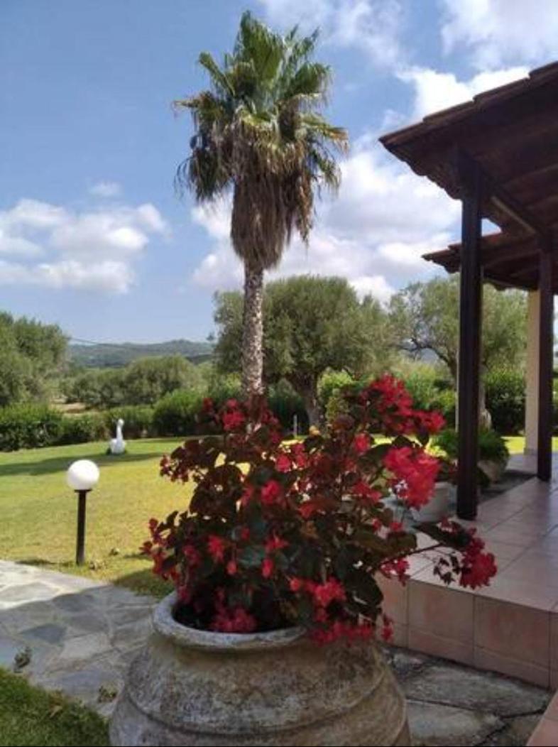 Wonderful Villa With Great View In Posidi-Kalandra Exterior photo
